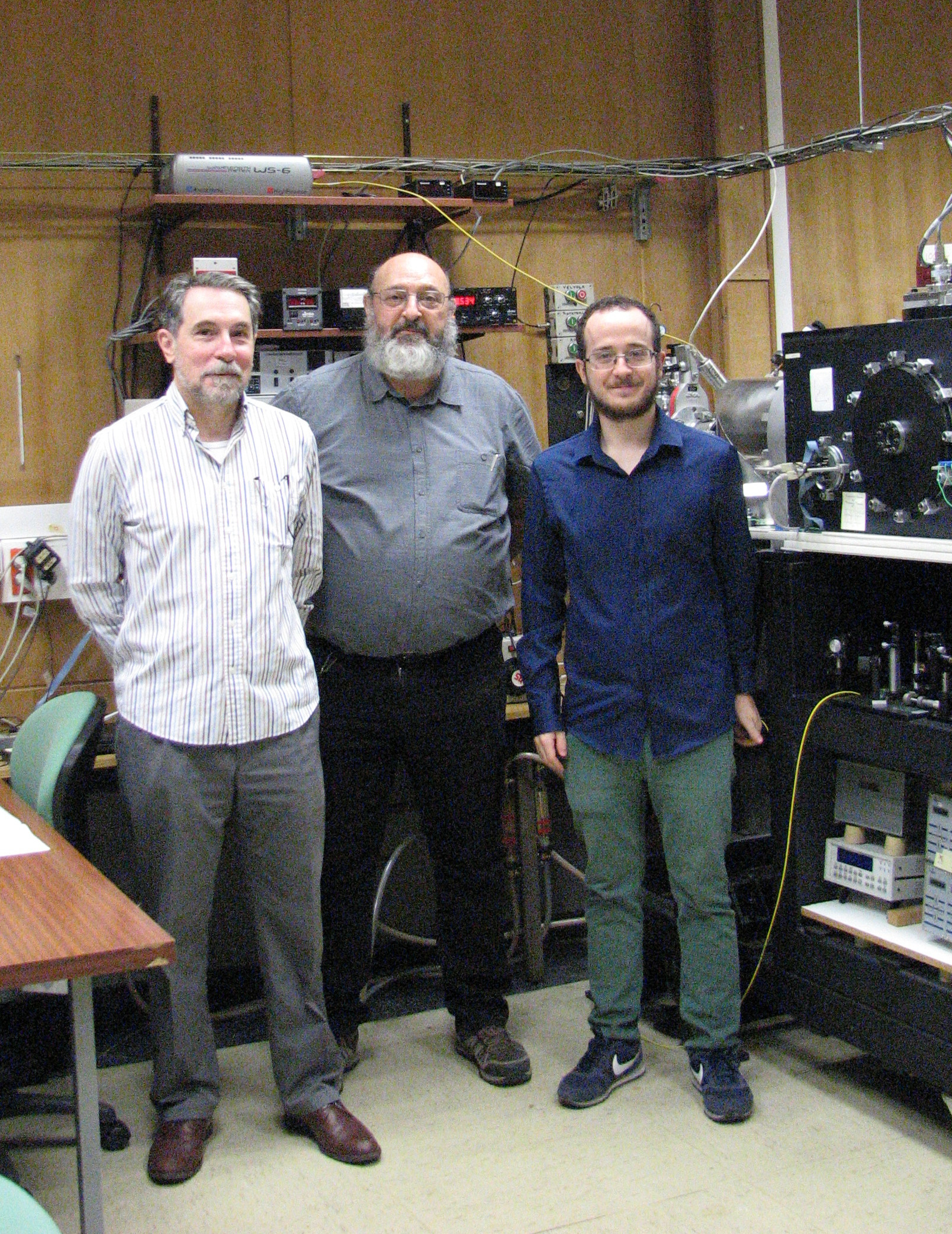 Group of Molecular Fluid Dynamics